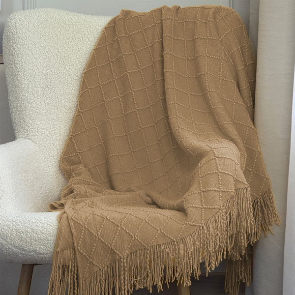 Jacquard Takaró Rojtokkal Neria Bézs Taupe 130x170 cm