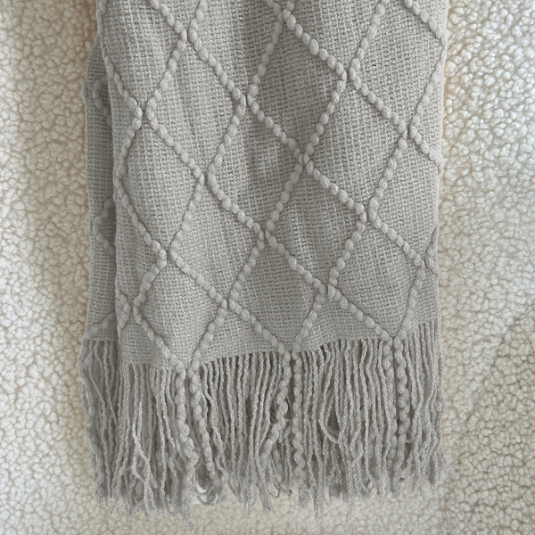 Jacquard Takaró Rojtokkal Neria Világosszürke 130x170 cm
