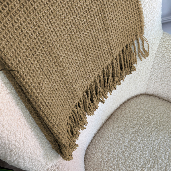 Jacquard Alta Takaró Rojtokkal Gofris Textúra Taupe Bézs 150x200 cm